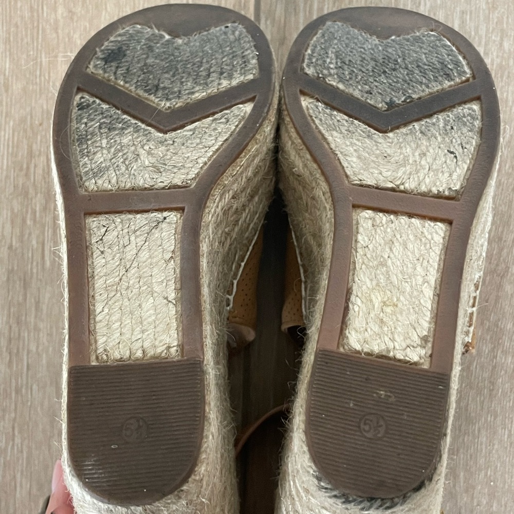 Marc Fisher Espadrilles - Picture 6 of 9